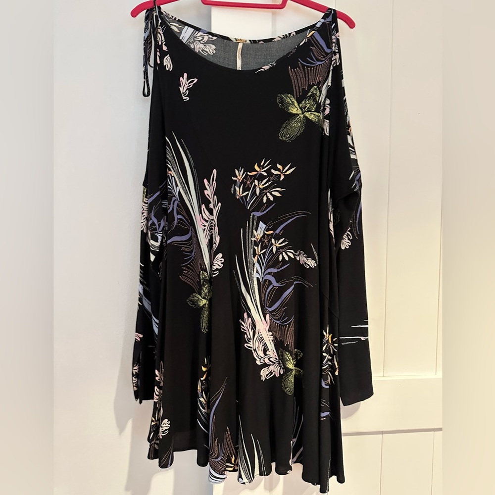Free People Cold-Shoulder Dress Size M
